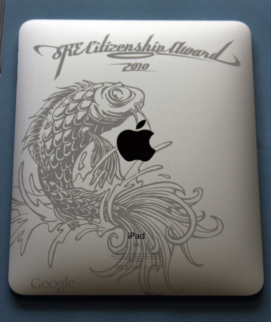 Apple has started free engraving on ipad or iphone for a while now. 